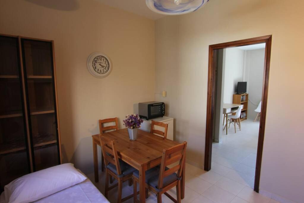 Cozy Apartment In The Heart Of The Town أرغوستولي المظهر الخارجي الصورة